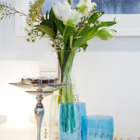 Koenigsschlaf No1 - Kuschelnest Im Herzen Von Apartment Konstanz