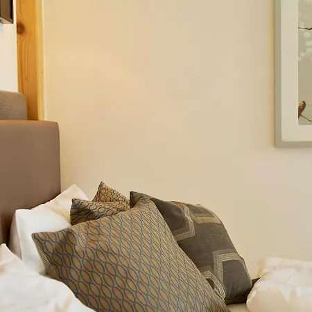 Апартаменты Koenigsschlaf No1 - Kuschelnest Im Herzen Von