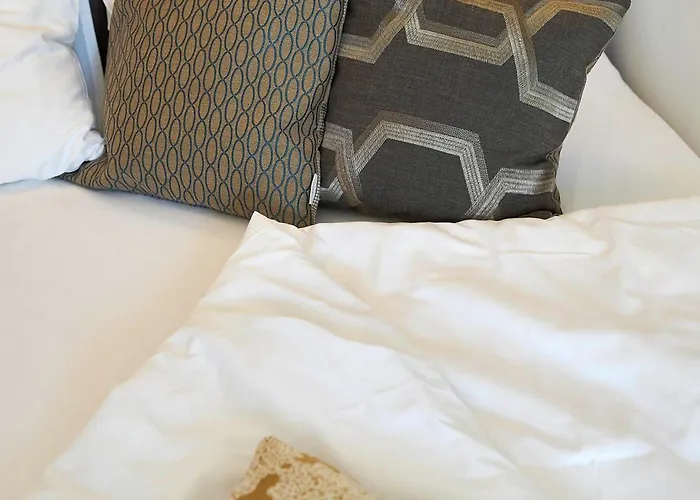 Koenigsschlaf No1 - Kuschelnest Im Herzen Von アパート コンスタンツ