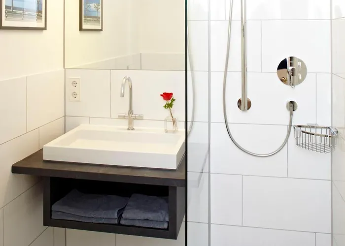 Koenigsschlaf No1 - Kuschelnest Im Herzen Von コンスタンツ