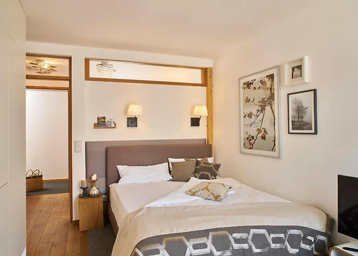 Koenigsschlaf No1 - Kuschelnest Im Herzen Von * コンスタンツ